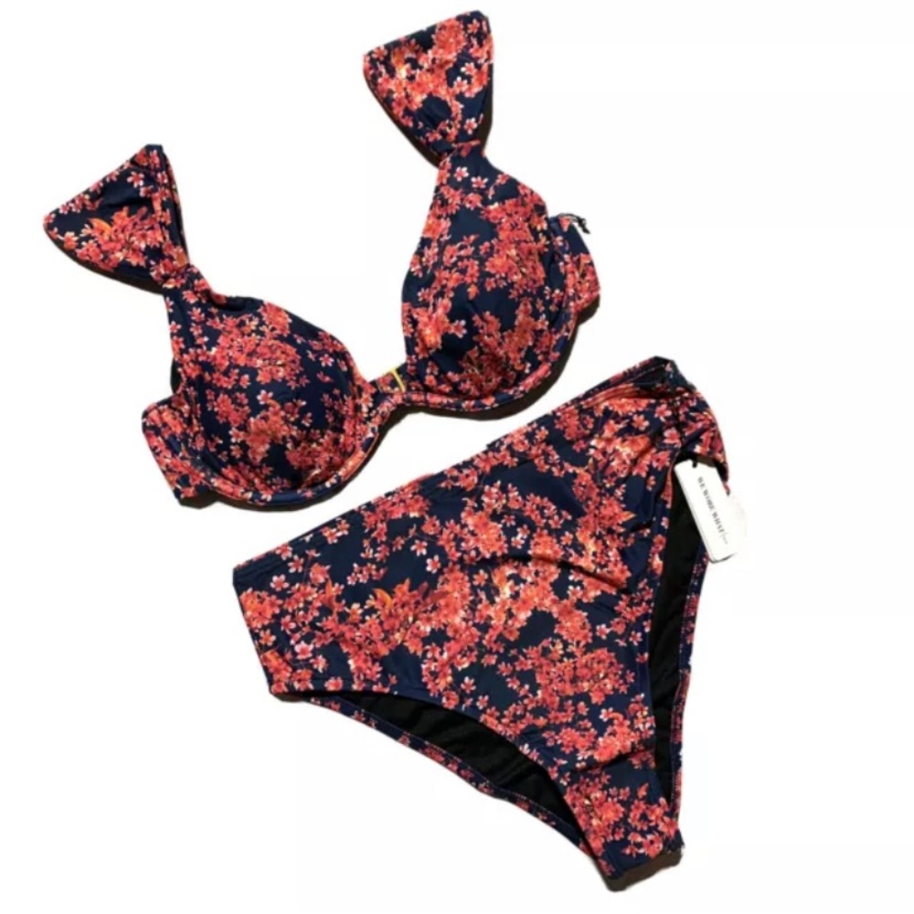 WeWoreWhat 2 Piece Bikini Set Cap Allie top Emily bottom Size L High Waist NWT